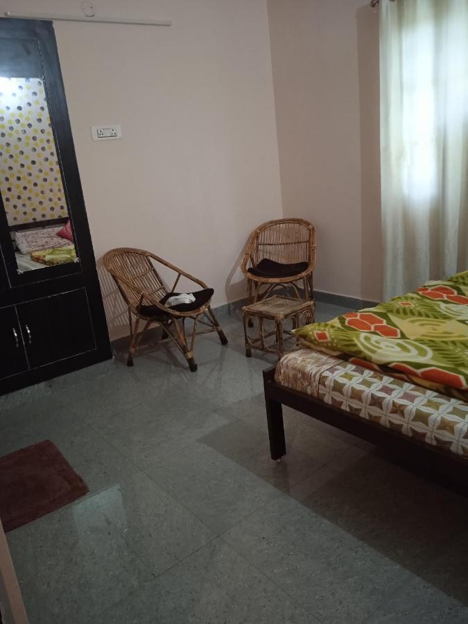 Triple1 Hostel & Homestay Rishīkesh Extérieur photo