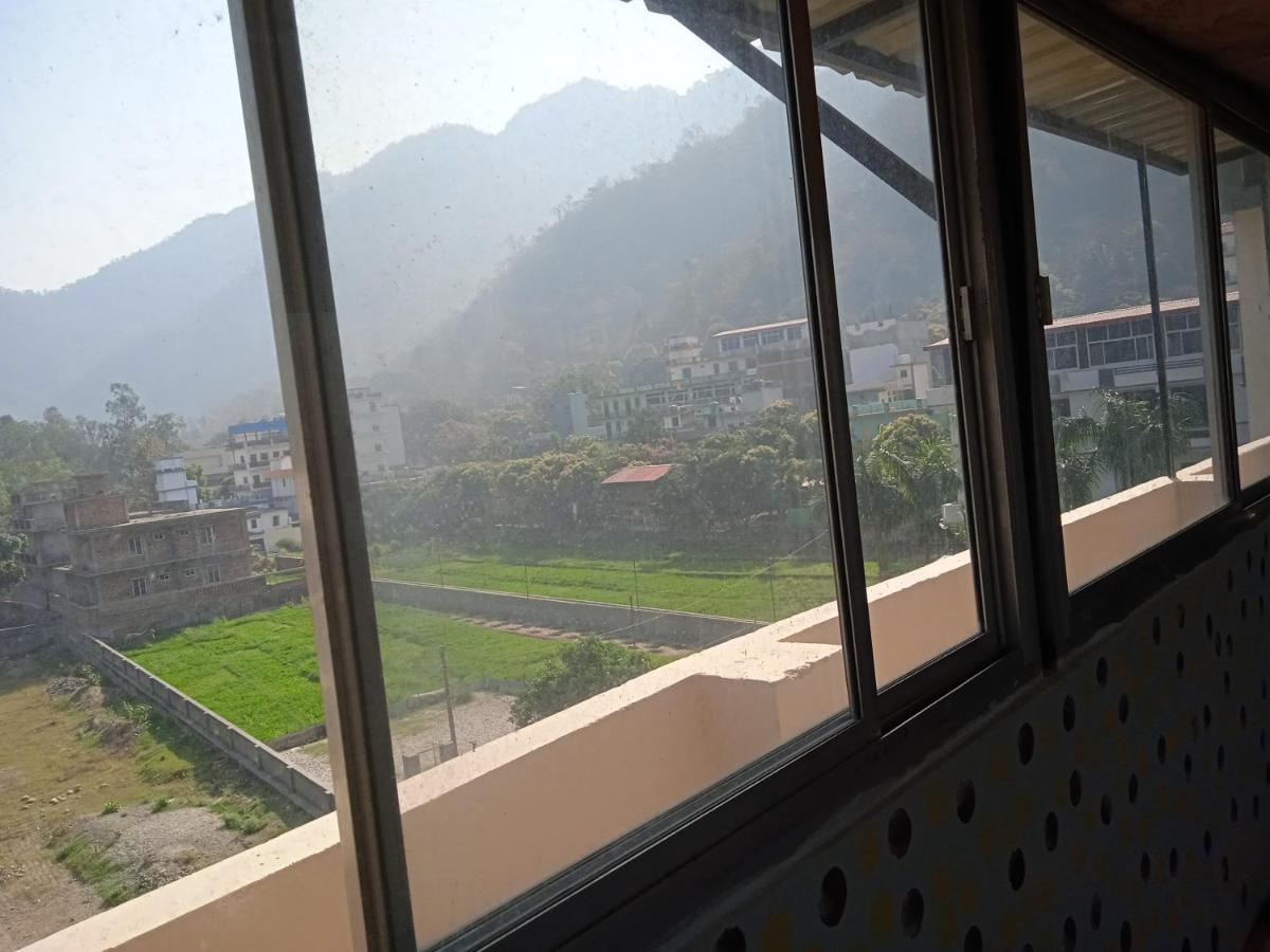 Triple1 Hostel & Homestay Rishīkesh Extérieur photo