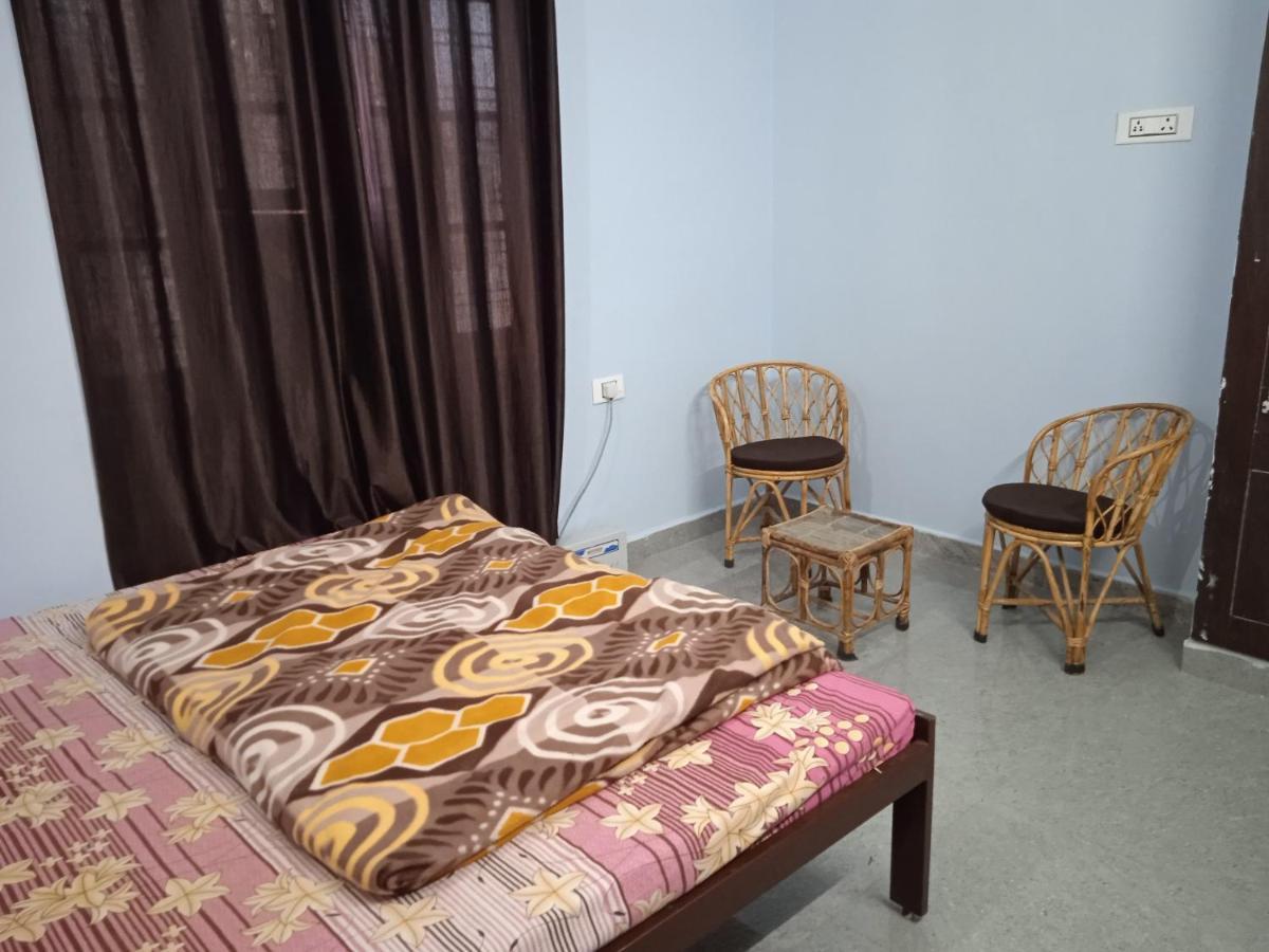 Triple1 Hostel & Homestay Rishīkesh Extérieur photo
