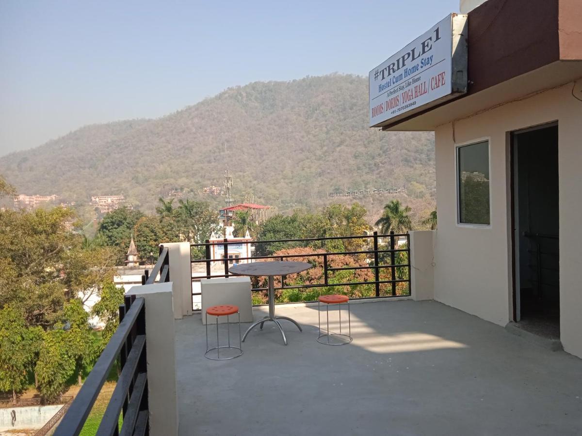 Triple1 Hostel & Homestay Rishīkesh Extérieur photo