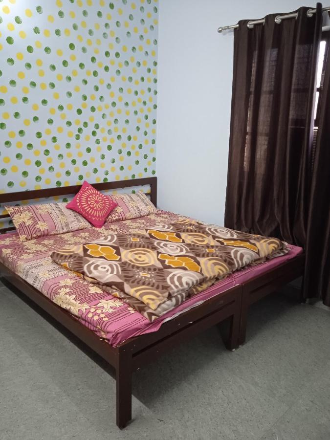 Triple1 Hostel & Homestay Rishīkesh Extérieur photo