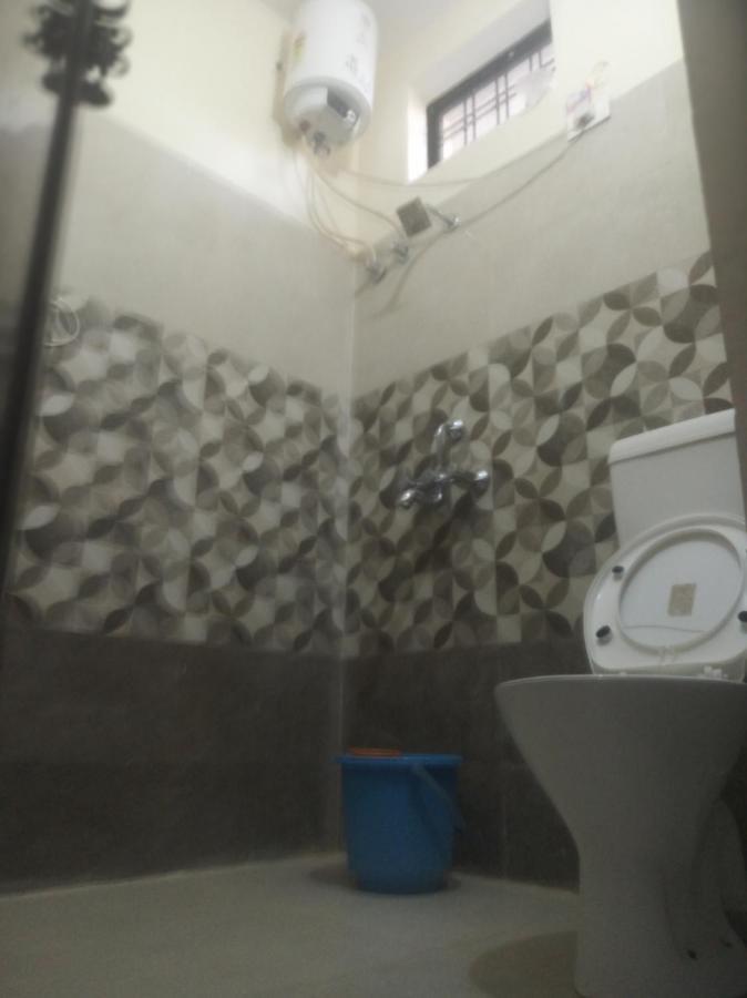 Triple1 Hostel & Homestay Rishīkesh Extérieur photo