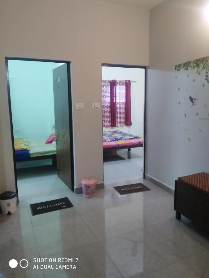 Triple1 Hostel & Homestay Rishīkesh Extérieur photo
