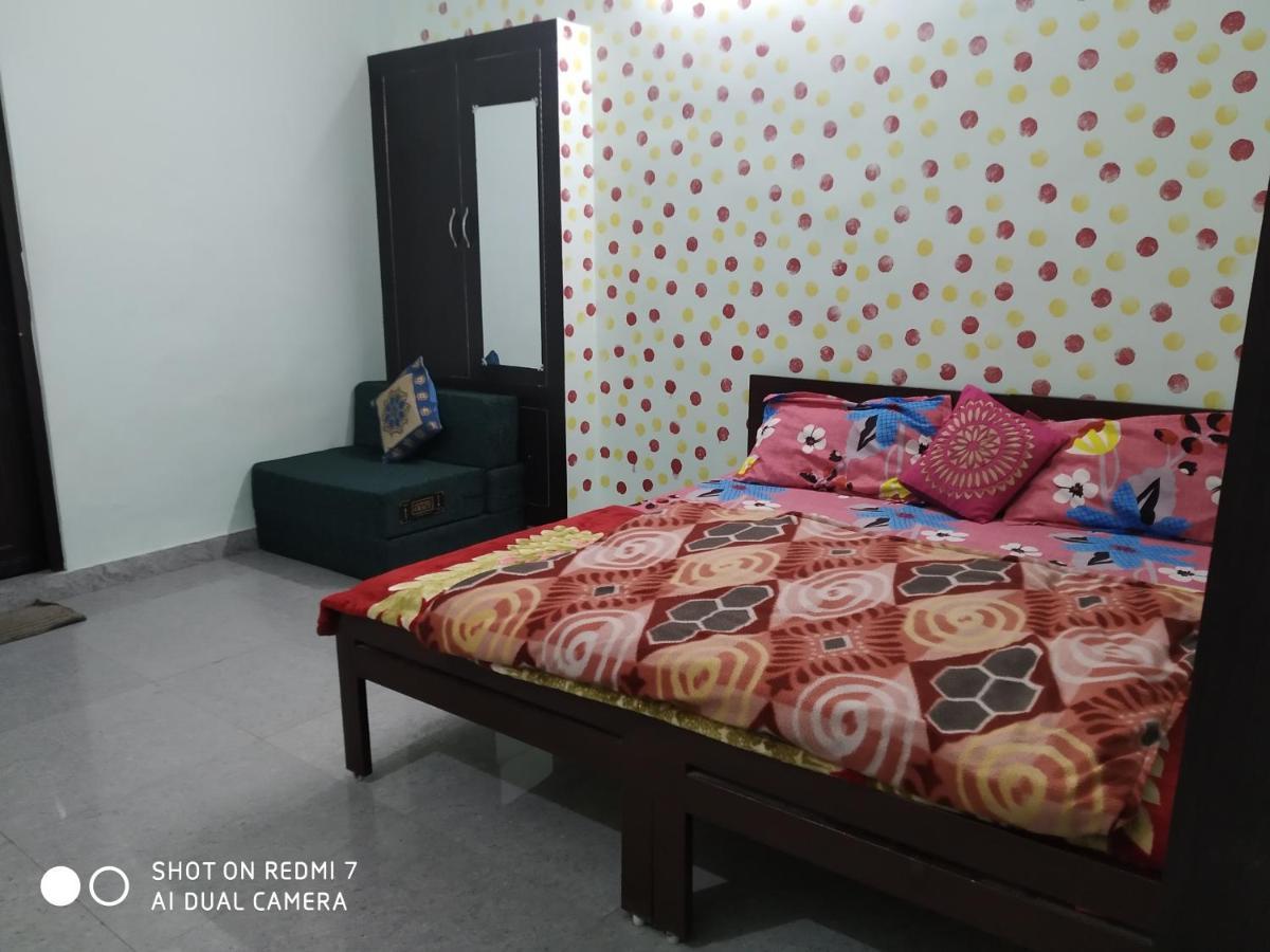 Triple1 Hostel & Homestay Rishīkesh Extérieur photo