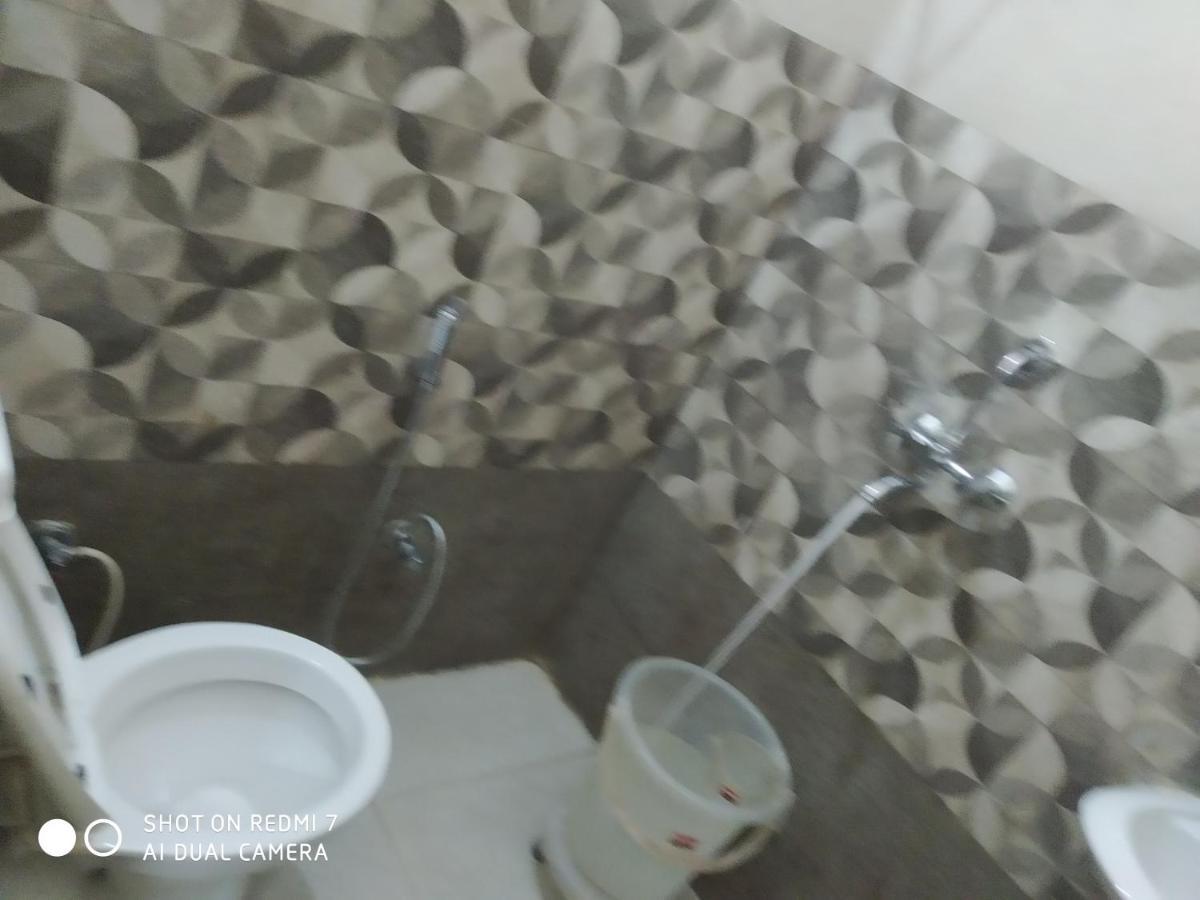 Triple1 Hostel & Homestay Rishīkesh Extérieur photo